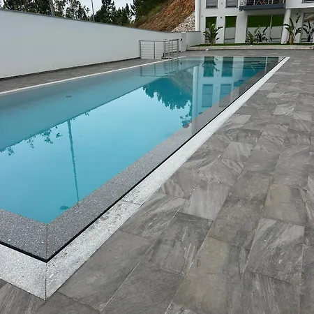 Apartament Com 2 Quartos E Piscina Em
